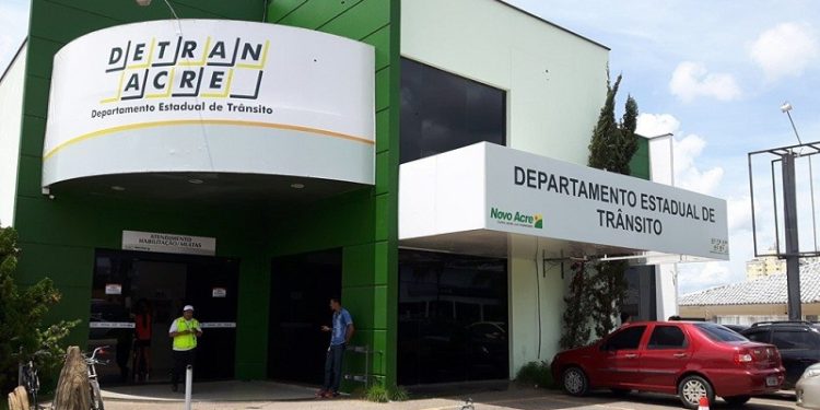Detran anuncia alteração nos horários de funcionamento desta semana; confira