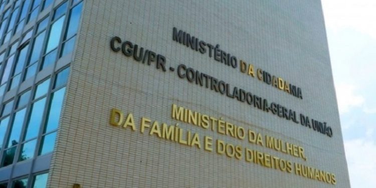 Ministério confirma que custeou passagens e diárias em Brasília da ‘dama do tráfico’ do Amazonas
