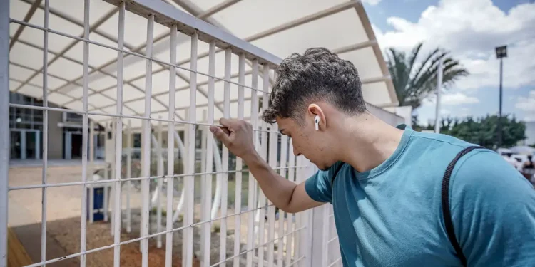 Prazo para solicitar reaplicação do Enem 2023 começa nesta segunda