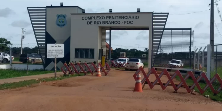 Terceiro detento que fugiu do FOC é capturado na madrugada desta sexta-feira em Rio Branco