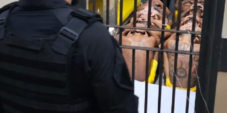 No Acre, policiais penais evitam fuga de 10 detentos do presídio Manoel Neri da Silva