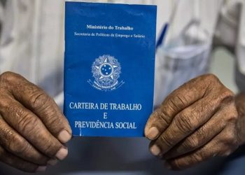 Mais de 60% da população de Rio Branco com trabalho fixo não tem carteira assinada