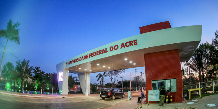 Ufac divulga edital de mestrado na área da saúde com 18 vagas; confira