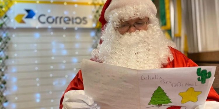 Papai Noel dos Correios: entrega de presentes às crianças inicia nesta quinta-feira no Acre