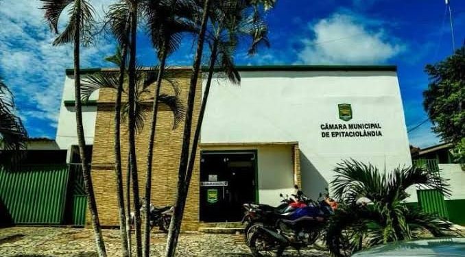 Prefeitura de Epitaciolândia vai conceder auxílio alimentação de R$ 1.000 para vereadores e servidores