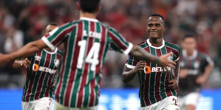 Fluminense enfrenta Manchester City por título do Mundial de Clubes