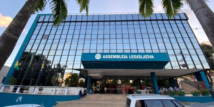 Deputados estaduais do Acre têm até sexta-feira (15) para votar a Lei Orçamentária Anual