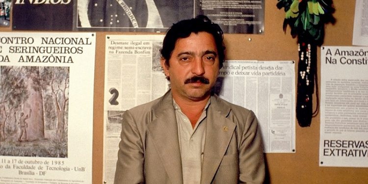 Dor e legado revolucionário: morte de Chico Mendes completa 35 anos