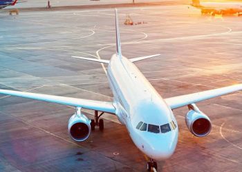 Empresa aérea é condenada a indenizar passageiro acreano por atraso de 18 horas em voo