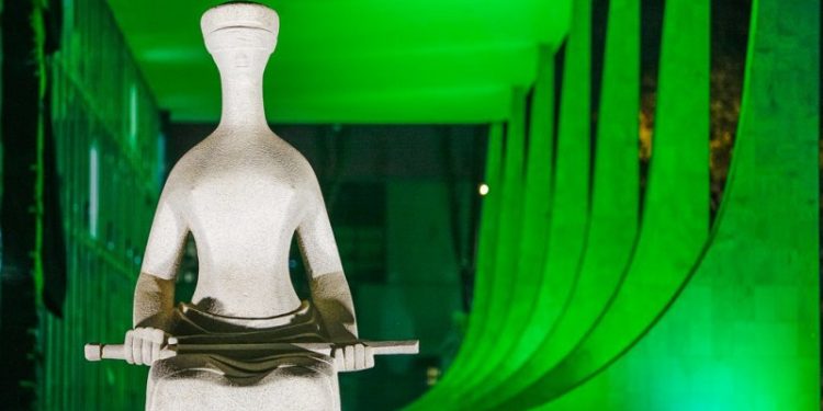 STF deve julgar descriminalização do porte de drogas em janeiro de 2024; saiba mais