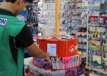 Procon do Acre realiza Operação Volta às Aulas com objetivo de coibir práticas abusivas contra o consumidor