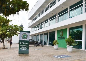 Defensoria Pública do Acre lança concurso público com 11 vagas para defensora e defensor público