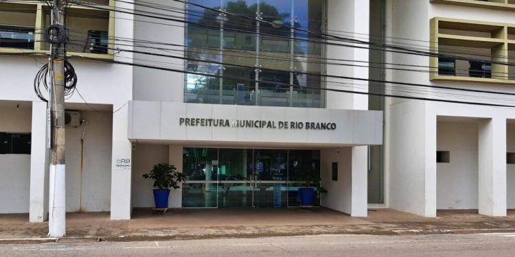 Semsa convoca candidatos aprovados no processo seletivo da Saúde para entrega de documentação