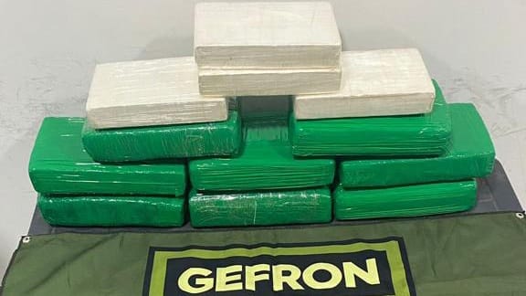 Casal de bolivianos é preso com 12 quilos de drogas no município de Sena Madureira