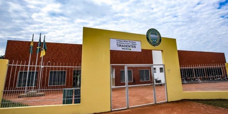 Alunos do Colégio Militar Tiradentes se destacam no Enem 2023 com médias superiores a 800 pontos
