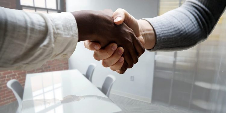 Quase 90 vagas de emprego estão disponíveis com o Sine Acre; entenda os requisitos