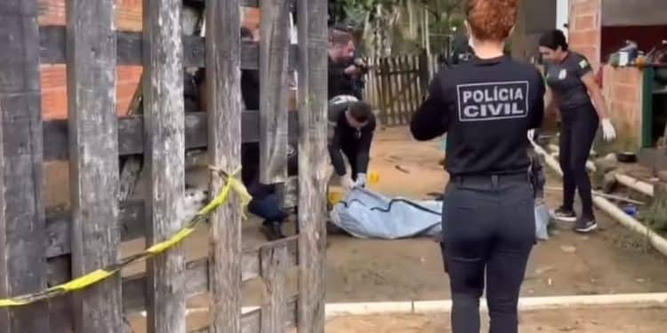 Homem é encontrado morto dentro de apartamento em Rio Branco