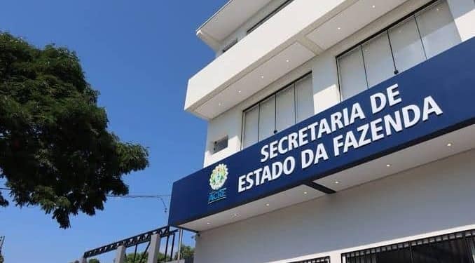 Governo do Acre divulga lista de candidatos isentos de taxa no concurso pública da Sefaz