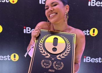Jéssica Ingride vence prêmio de melhor influenciadora do Acre realizado em São Paulo