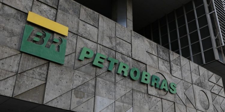 Inscrições do concurso da Petrobras encerram nesta quarta-feira (31)