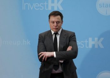 Primeiro implante de chip cerebral da Neuralink em ser humano é anunciado por Elon Musk