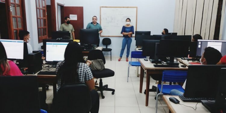 Inscrições para professores no processo seletivo do Ieptec e EJA encerram nesta quinta-feira