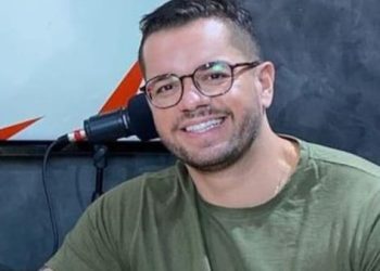 “Caí em um golpe, fui inocente”, diz cantor sobre tentativa de saque de R$ 45 milhões