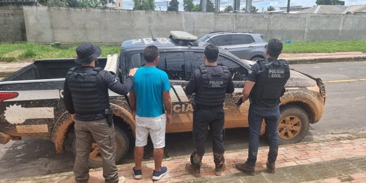 Homem suspeito de atear fogo no próprio amigo é preso no interior do Acre