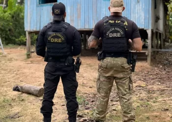Nove mandados são cumpridos em operação que busca desarticular organização criminosa no Acre