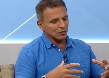 Sobre possível prisão de Bolsonaro, Márcio Bittar insinua que atualmente qualquer um pode ser preso