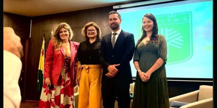 Unama Rio Branco promove mesa redonda sobre democracia e constituição com juristas