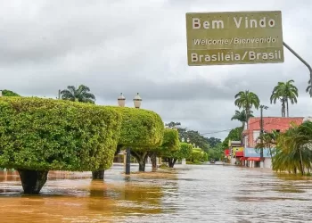 Em Brasiléia, Rio Acre registra 15,08m e está a menos de meio metro de atingir nível histórico