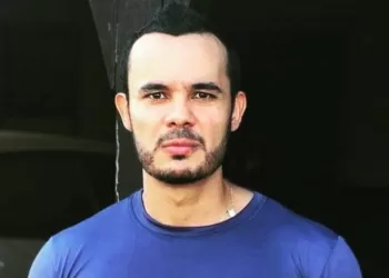 Ícaro Pinto permanece no regime semiaberto após Audiência de Justificação