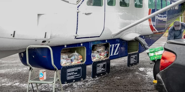 Governo do Acre envia 700 kg de insumos à população atingida pela cheia em Santa Rosa do Purus