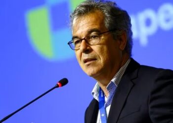 “Acre está andando para trás”, diz Jorge Viana sobre migração de acreanos para outros estados