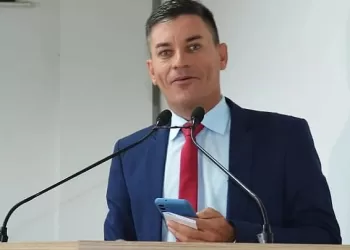 “Isso é preocupante”, diz vereador de Rio Branco após denunciar atraso de salário na Ricco Transportes