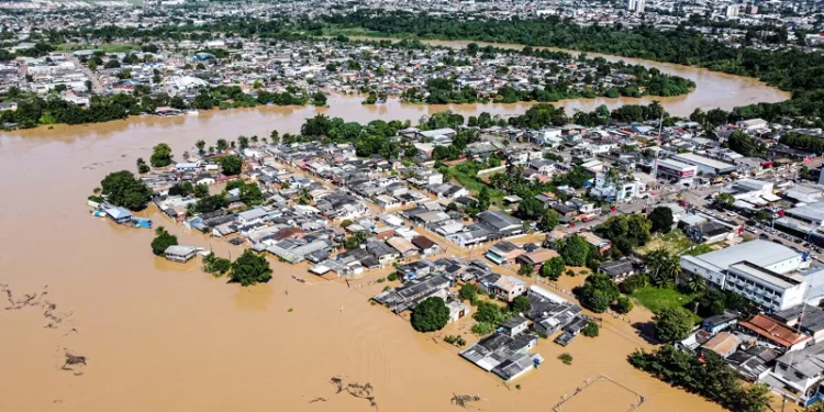Na capital, Rio Acre está a 42 centímetros de superar cota de 2023; mais de 60 mil atingidos