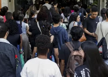 Pé-de-Meia: estudantes saberão se foram contemplados na próxima quarta
