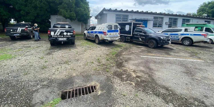 Corpo é encontrado em área da sede da Funasa, na Avenida Antônio da Rocha Viana, em Rio Branco