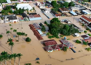 Governo do Acre decreta emergência em saúde pública nos municípios afetados pelas enchentes