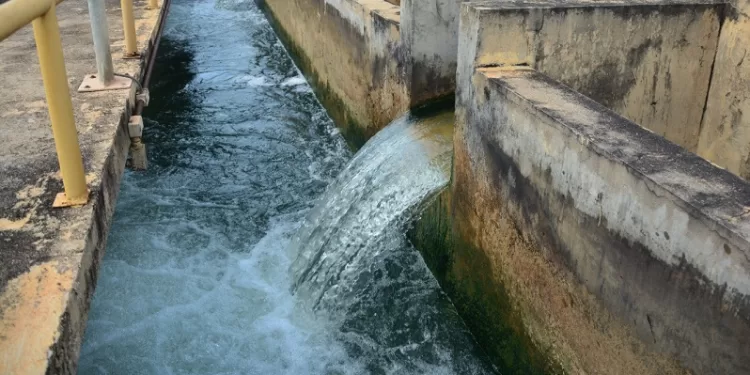 Abastecimento de água é normalizado em quase 40 bairros de Rio Branco; veja quais