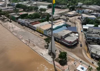 Na capital, Rio Acre continua em queda e está a menos de 2 metros de retornar à cota de transbordo