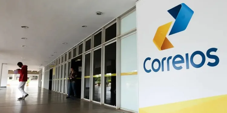 Correios anunciam cargos de nível médio e superior em concurso público