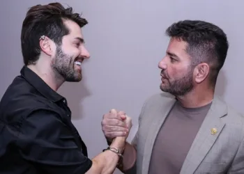 Gladson Cameli e DJ Alok se reúnem em Brasília para discutir projeto de show beneficente no Acre