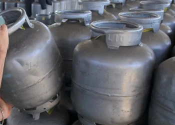 Acre tem quase 53 mil famílias beneficiadas com o Auxílio Gás, segundo Governo Federal