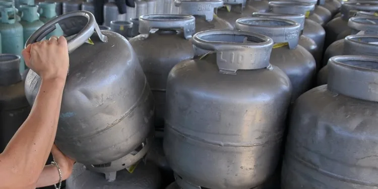 Acre tem quase 53 mil famílias beneficiadas com o Auxílio Gás, segundo Governo Federal
