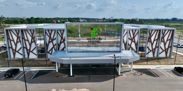 Inscrições em cursos técnicos e superiores do Ifac com 640 vagas iniciam nesta segunda (15)