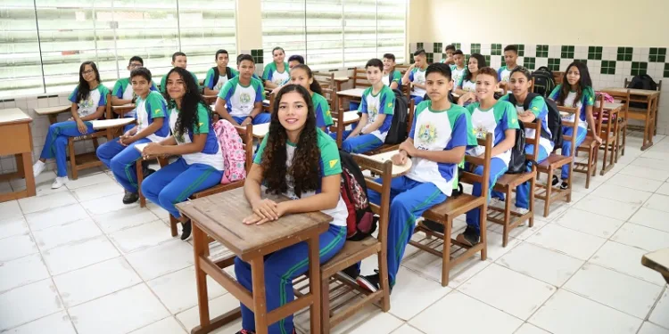 Governo do Acre publica convocação de candidatos em processos seletivos da Educação; veja
