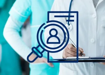 Município no Acre abre processo seletivo na área da saúde com quase 50 vagas; salários de até R$ 8 mil