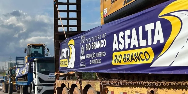 Programa Asfalta Rio Branco deve atuar em 10 regiões da capital de maneira simultânea